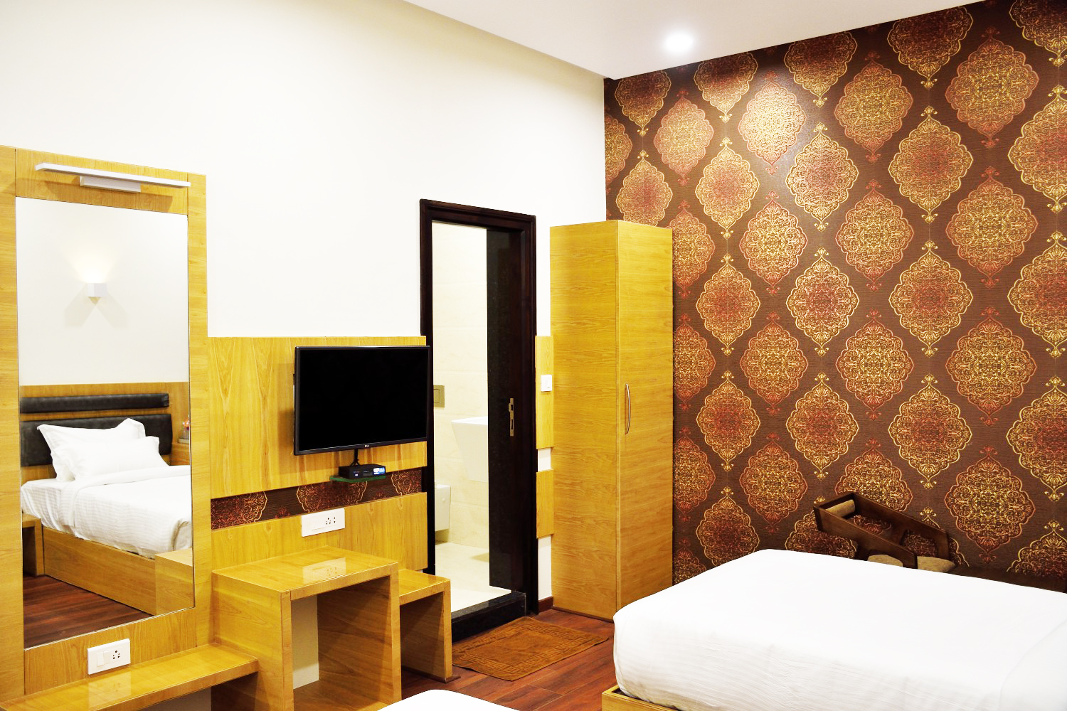 Suite Room